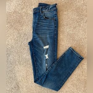 Abercrombie & Fitch Super Skinny Jeans